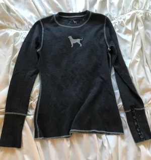 Black Dog Long Sleeve thumbnail 1