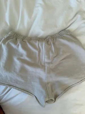 H&M Shorts thumbnail 2