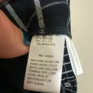 Amanda + Chelsea Women’s Plaid Capri Pants Size 19W Black White Waist 28” thumbnail 8