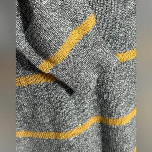 American Eagle Striped Mock Neck Sweater XS Relaxed Fit High Low Hem Knit thumbnail 11