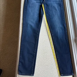 NWOT American Eagle Super Stretch Hi-Rise Jegging size 8 with acid washed areas thumbnail 12