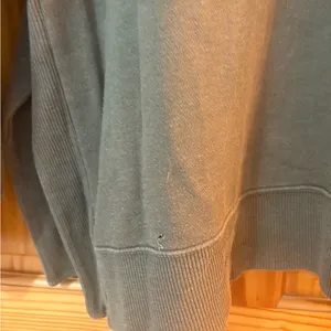 Aerie Size Small Hunter Green Oversized Sweatshirt thumbnail 7