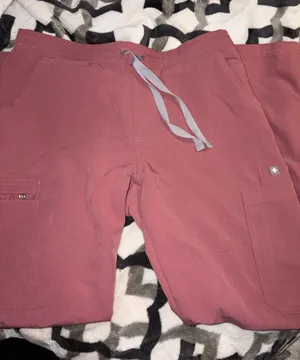 FIGS Scrub Pants thumbnail 1