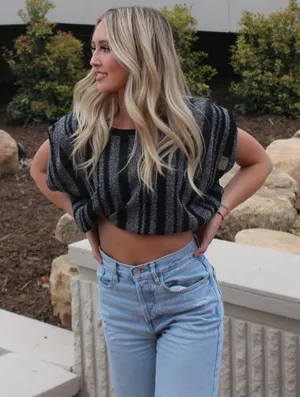 Black and white stripe top Size XS thumbnail 1