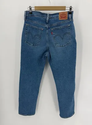 Levi's Jeans Womens 30 Blue Medium Wash Wedgie Straight Stretch Button Fly Ankle thumbnail 2