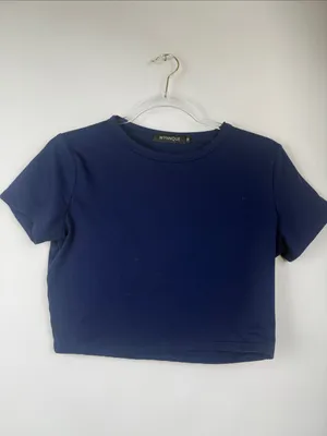 Wynnque Blue Cropped Crew Neck Short Sleeve Fitted Stretchy Top Size Medium thumbnail 2