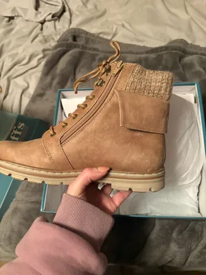 Cliff boots  thumbnail 3