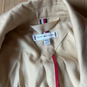 Tommy Hilfiger trench  coat thumbnail 2