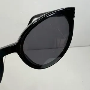 Foster Grant Fashion Black Sunglasses UVA UVB Protection Scratch Resistant thumbnail 8