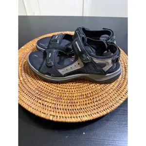 ECCO Offroad Hiking Sandals Womens 40 Black Gray Nubuck Strappy Walking Shoes thumbnail 2