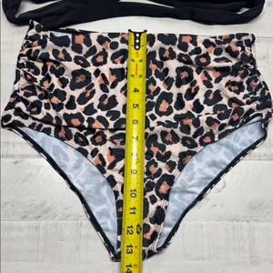 High Waisted Printing Front Criss Cross Cutout Bandage Bathing Suit with Bottom thumbnail 4