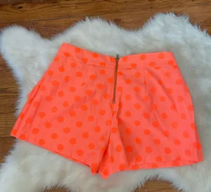 Gianni Bini Bright Orange Polka Dot Pleated Front Shorts thumbnail 2