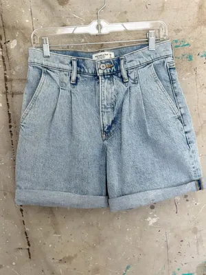Abercrombie and Fitch the Pleated Ultra High Rise Jean Shorts thumbnail 2