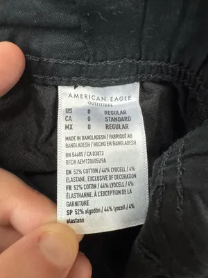 American Eagle Super Stretch Black Cargo Joggers Size 0 thumbnail 5