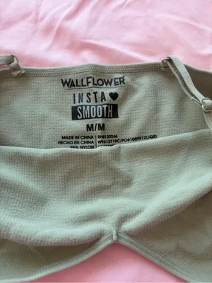 Wallflower Olive Ribbed V thumbnail 3