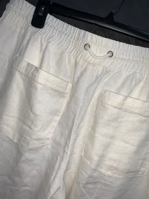 White Pants thumbnail 3