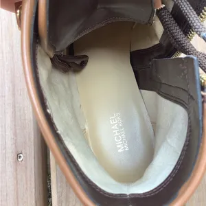 Nice authentic Michael Kors combat booties 🤎🤎🤎 thumbnail 7