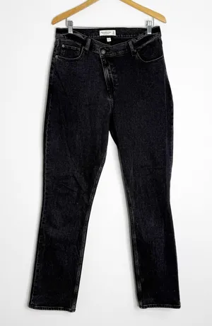 Abercrombie & Fitch 90s Slim Straight Curve Love Jeans Size 12 Long Black thumbnail 1