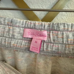 NWT Lilly Pulitzer Zia Beach Walk Skirt Heather Gray Knit Skirt Medium thumbnail 5
