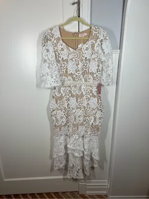 Ivy City Cecilia White Lace Midi Dress Size 12 bridal wedding rehearsal NEW thumbnail 2