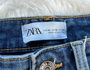 ZARA Cropped Flare Jeans thumbnail 4