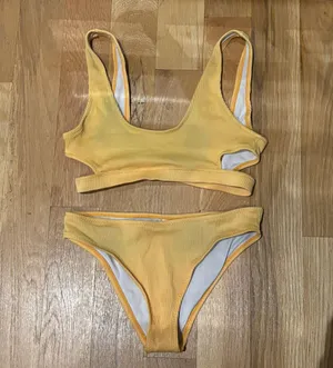 Cupshe Yellow Bikini thumbnail 1