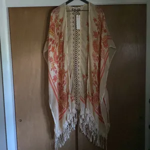 NWT Woven Heart boutique yellow floral tassel boho kimono, size XL thumbnail 6
