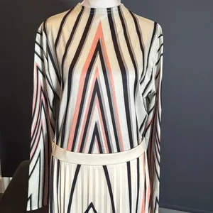 Women’s Long Sleeve Printed Casual Maxi Dress with Pleated Skirt Size M thumbnail 4