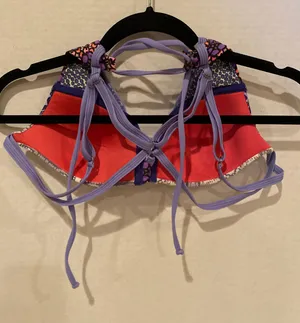 NWOT!  Bikini Top thumbnail 2