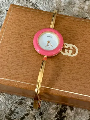 Beautiful Gucci Watch set with Interchangeable Color Bezels🔥🔥🔥 thumbnail 4