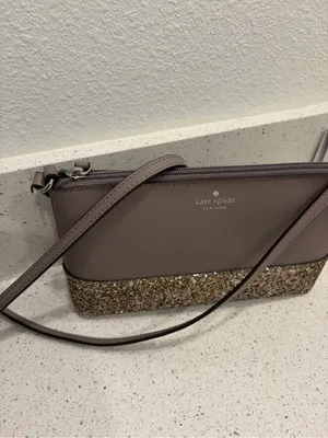 Kate Spade Greta Court Ramey Cityscape Glitter Crossbody Bag Women’s Purse EUC thumbnail 9