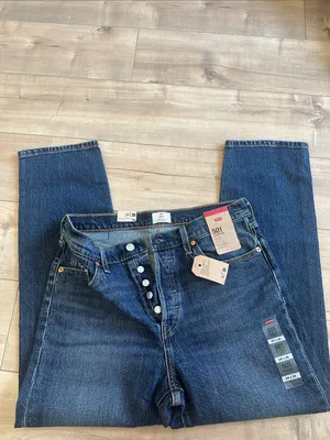 NWT Levi’s Premium 501 Original Crop Jeans Straight Leg Button Fly Sz W29 L26 thumbnail 8