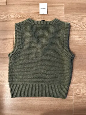 Forever 21 Sweater Vest Knit thumbnail 4