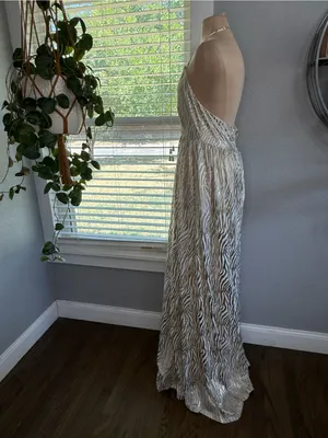 NWT Loragal Metallic Gold Animal-Print Halter Maxi Dress Gown Size Medium thumbnail 3