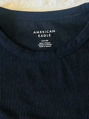 American Eagle Top Outfitters thumbnail 2
