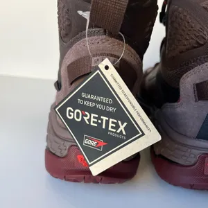 VANS Crestline GORE-TEX MTE hiking all weather boots NEW 9.5 thumbnail 13