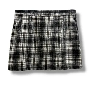 Mud Pie Black Plaid Skirt - Women's Size Large - New with‎ Tags! thumbnail 5