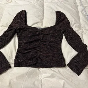 MINKPINK Imane Ruched Top - NWT - Size S Puff Sleeve Metallic Cropped Blouse thumbnail 7