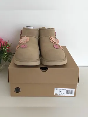UGG Classic Ultra Mini Fleur thumbnail 3