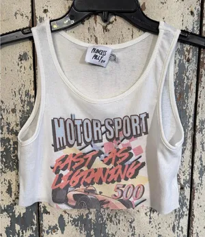 Princess Polly Cropped Graphic tank top size XS 2 thumbnail 1