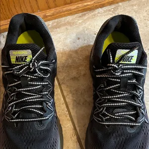 Nike H20 Repel Zoom Winflo 3 Ombre Black and Gray Athletic Sneakers - Size 9.5 thumbnail 7