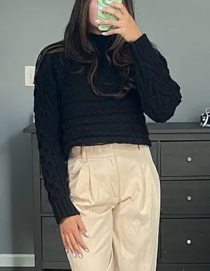 Cropped Cable Knit Turtleneck Black thumbnail 9
