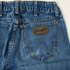 Wrangler Retro Slim Boot Jeans thumbnail 7