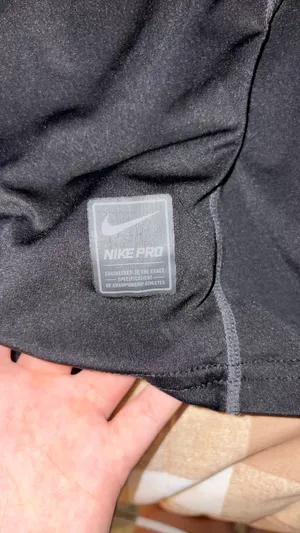 Nike Dri-Fit Long Sleeve Shirt thumbnail 4