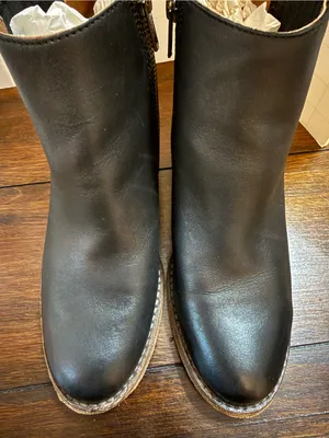 Frye Alton Chelsea Boots Women 6M Black Leather Ankle Boot Block Heel thumbnail 7