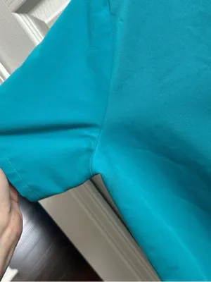 LIMITED EDITION Figs Teal Catarina Scrub Top Women’s thumbnail 3