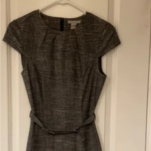 H&M business dress thumbnail 2