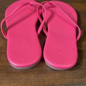 Loft Women’s Modern pink Flip Flops sz 7 thumbnail 3