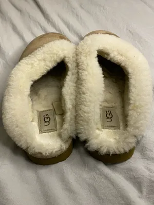 UGG tan & cream slippers #cozy #comfort women size 9 thumbnail 3