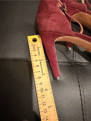 Nine West Women's T-strap high heel dress shoes size 9M great condition thumbnail 5